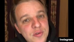 Кыргызстандагы жаш юморчулардын “Азия Микс” (Asia MIX) тобунун мурдагы мүчөсү, блогер Ростислав Ященко. 11.10.2020.