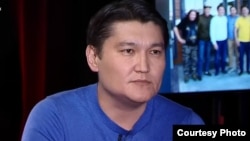 Адил Турдукулов.