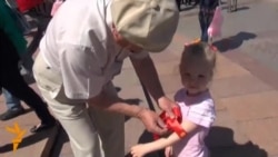 Акция против Георгиевской ленточки в Бишкеке