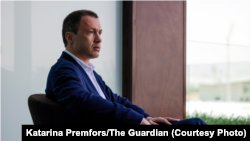 გიორგი ბაჩიაშვილი საქართველოდან გაქცევის შემდეგ. ფოტო: „გარდიანი“, კატარინა პრემფორსი