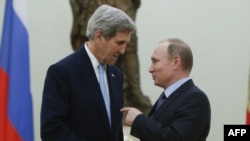 ჯონ კერი, ვლადიმირ პუტინი