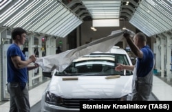 На заводе «Фольксваген Груп Рус».