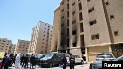 Мангафтагы өрт тутанган имарат. Кувейт. 12-июнь, 2024-жыл.