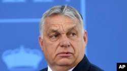 Iliberalismul și poziția favorabilă Rusiei ale lui Viktor Orban au atras asupra Ungariei sancțiuni în premieră. Parlamentul European a votat suspendarea banilor pe care țara le primește din bugetul comunitar.