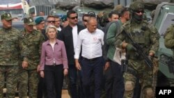 Председателката на Европейската комисия Урсула фон дер Лайен с премиера на Полша Доналд Туск на 25 август