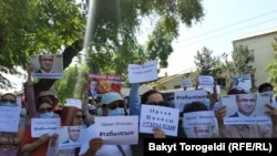 Орхан Инандынын тарапташтырынын Бишкектеги акциясы. 2021-жыл, июнь. 