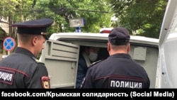 Advokat Nazim Şeyhmambetovnıñ tutulması