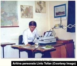 Liviu Tofan în redacția Radio Europa Liberă în 1977. El era de serviciu la știri pe 4 martie 1977, în seara cutremurului devastator de la București.