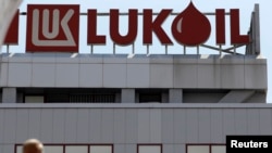 Vânzarea produselor petroliere este cea mai profitabilă afacere a Rusiei în România