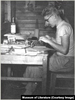 Анджей Бобковский