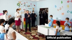 Ташкендеги бала бакча. Өзбекстанда 32 жылда калктын саны эки эсеге чукул өстү.