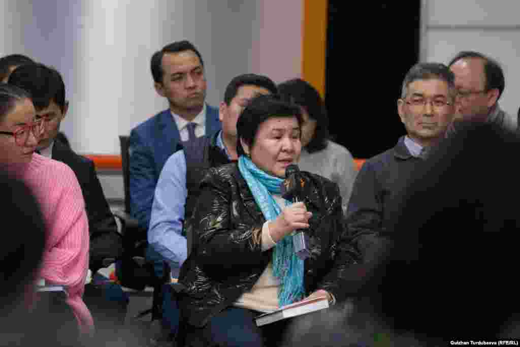 "Уланбек кыргыз журналистикасынын сапатын көтөрдү" (Кален Сыдыкова).