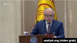 Өмүрбек Текебаев