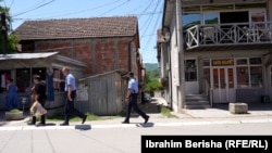 Një rrugë në Leshak.