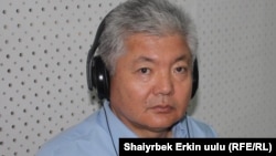 Аликбек Жекшенкулов.