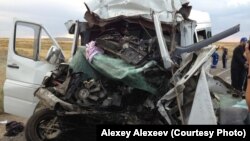 Фотография с места события сделана главным редактором журнала "За рулем" (Казахстан) Алексеем Алексеевым. 