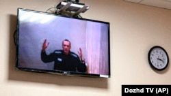 Навальний вже відбуває покарання за іншими звинуваченнями