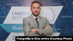 Mislim da su studenti i mladi ljudi kod nas dovoljno pametni i zreli, da znaju odabrati i pronaći najbolja rješenja za sebe, za svoj životni put: Almir Badnjević