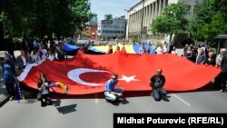 Prizor sa nedavnog dočeka turskog predsjednika Redžepa Tajipa Erdogana Bosni i Hercegovini, Sarajevo, 20. maj 2015.