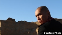 Кадр из фильма Эрнеста Абдыжапарова "Влюбленный вор".