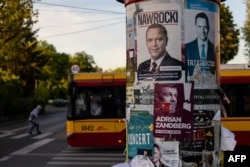 Перадвыбарчыя плякаты ў Варшаве, 6 траўня 2025