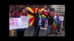 Марш на толеранција со вперен прст кон владата