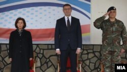 Претседателката на РСМ Гордана Сиљановска-Давкова, премиерот Христијан Мицкоки и началникот на Генералштабот на Армијата генерал-мајот Сашко Лафчиски, 28 март 2025 година