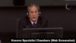 James Rubin gjatë ditës së tretë të dëshmisë së tij.