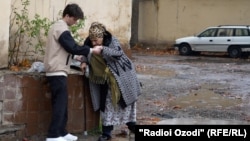 Кӯчаи ба номи Аҳмади Дониш дар шаҳри Душанбе