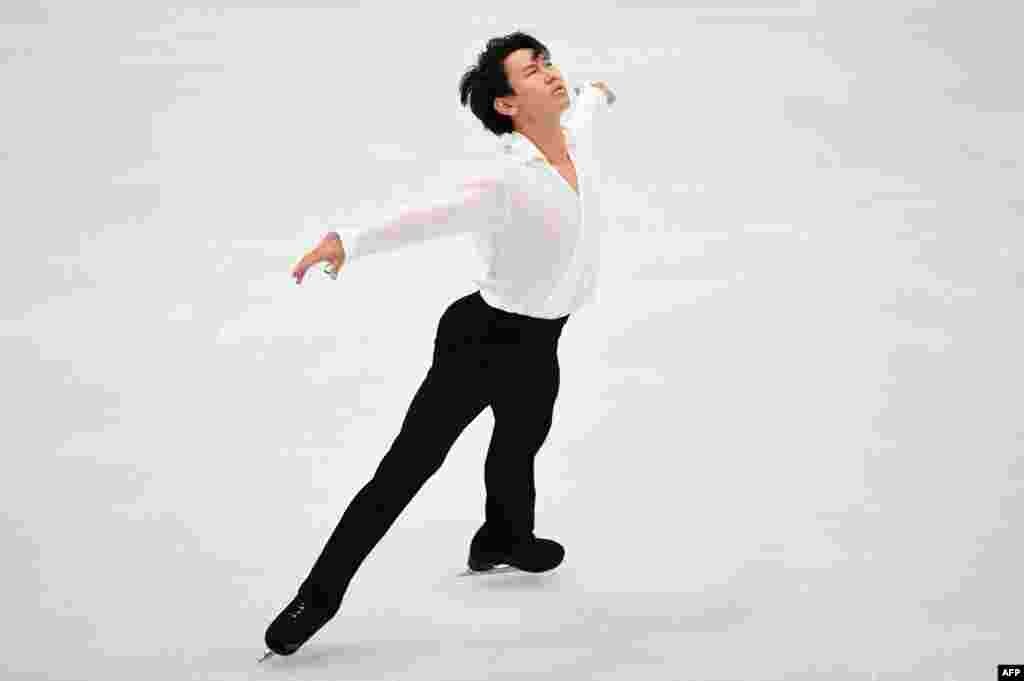 Мәнерлеп сырғанаудан Сочи олимпиадасында қола алған Денис Тен "тарихи отанындағы олимпиадада мүлде басқа нәтиже көрсетіп, жанкүйерлер есінде қалғысы келеді".&nbsp;