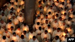 Иса машаяк чиркөөсүнүн сыйынуучулары