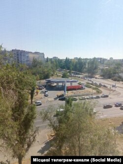 Черга до заправки в окупованому Луганську