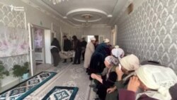 "Өзін-өзі екі рет атқан". Түркістан облысында 18 жастағы сарбаз жерленді