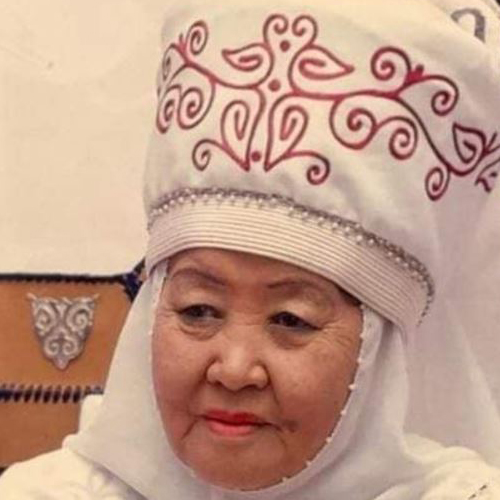 Гүлсайра Момунова