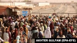 په چمن کې احتجاج کوونکي وايي، لس ورځې وشوې،‌ پوله لا هم تړلې ده او خلک بې روزګاره ناست دي. انځور- ارشیف