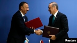 Илхам Алиев жана Режеп Тайип Эрдоган "ТАНАП" газ куурунун ачылышында