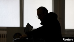 Në zgjedhjet e 28 dhjetorit, të drejtë vote kanë mbi 2 milionë shtetas të Kosovës, brenda dhe jashtë vendit.
