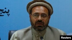 کریم: بین شهر نو بغلان و پلخمری بالای سرک قطعات مجاهدین حزب اسلامی قرار دارد، اگر آن‎ها تامین امنیت نکنند رفت و آمد ملکی و دولتی به خطر جدی مواجه می‎شود.