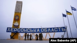 Обстрілів зазнали десятки населених пунктів області, зокрема Херсон