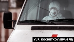 Москвадагы "Тез жардам" кызматынын дарыгери. 2-апрель, 2020  