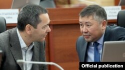 Омурбек Бабанов и Канатбек Исаев.