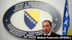 Igor Crnadak najavljuje mogućnost odlaska u Hag