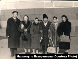 1965-жыл, “Саманчынын жолу” Москвада өткөн бүткүл союздук конкурста 2-орунду алган. Фестивалдын катышуучулары, солдон онго: Н.Кытаев, Д.Күйүкова, Р.Абдубачаева, М.Назаралиев, О.Эркинбаева, З.Молдобаева.