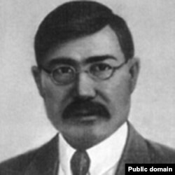 Халел Досмухамед уулу.