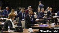 Marinko Čavara, predsjednik Federacije BiH, tokom jedne diskusije u Sarajevu decembra 2021.