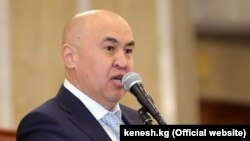 Алтынбек Сулайманов.