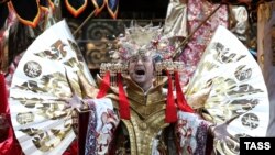 ფოტო არქივიდან: ნიკოლაი ბასკოვის შოუ მოსკოვში