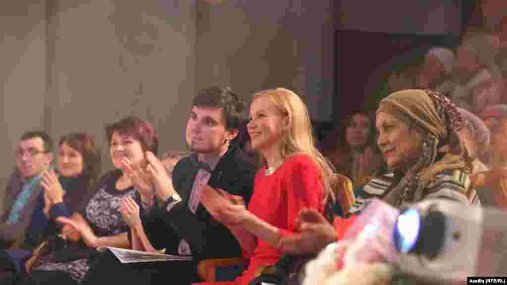 "Калеб" проекты авторы Гүзәл Сәгыйтова һәм беренче очрашу герое, композитор Эльмир Низамов&nbsp;