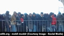 Очередь в Федеральная миграционная служба имени Сахарова в Москве.