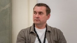 Што трэба экс-палітвязьню, каб пачаць жыцьцё з нуля ў новай краіне